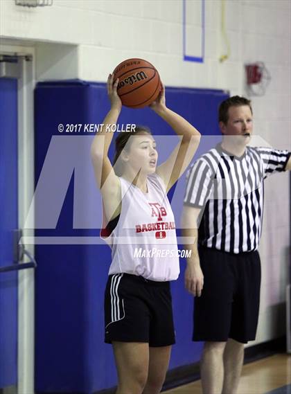 Thumbnail 2 in Anchor Bay @ Utica Eisenhower photogallery.