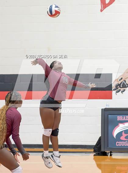 Thumbnail 3 in Brazos vs Columbia photogallery.