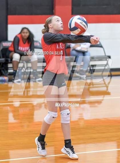 Thumbnail 1 in Brazos vs Columbia photogallery.