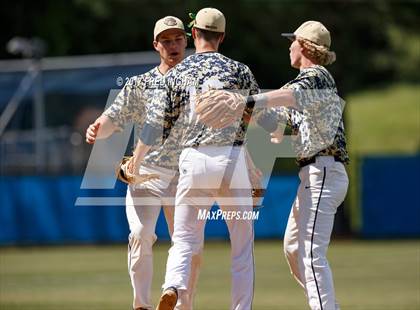 Thumbnail 1 in Oakton vs. Western Branch (VHSL 6A Semifinal) photogallery.