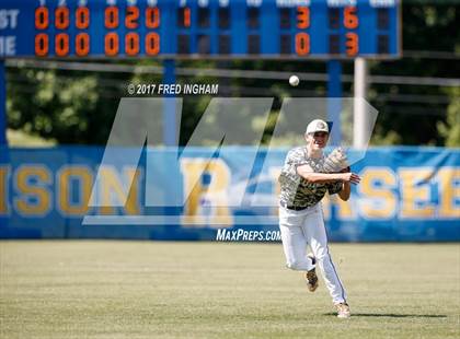 Thumbnail 2 in Oakton vs. Western Branch (VHSL 6A Semifinal) photogallery.