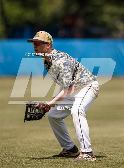 Thumbnail 3 in Oakton vs. Western Branch (VHSL 6A Semifinal) photogallery.