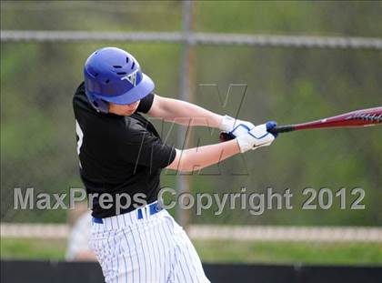 Thumbnail 2 in Vernon Hills @ Benton photogallery.