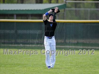 Thumbnail 2 in Vernon Hills @ Benton photogallery.