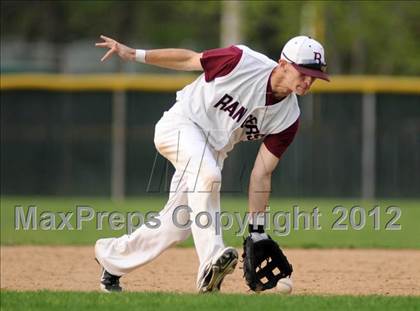 Thumbnail 1 in Vernon Hills @ Benton photogallery.