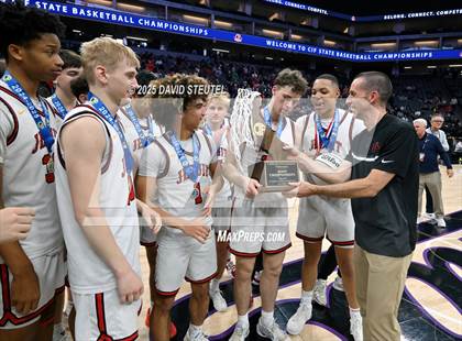Thumbnail 2 in Chatsworth vs. Jesuit (CIF State D2 Final) photogallery.