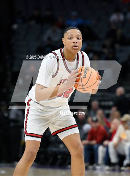 Thumbnail 3 in Chatsworth vs. Jesuit (CIF State D2 Final) photogallery.