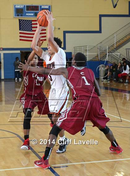 Thumbnail 1 in Cannon vs Linden (Rotary Roundball Classic) photogallery.