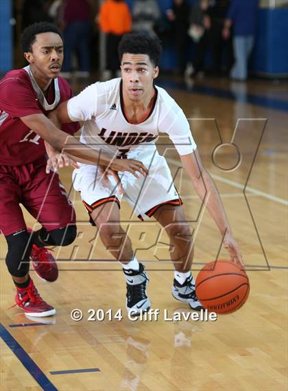 Thumbnail 3 in Cannon vs Linden (Rotary Roundball Classic) photogallery.