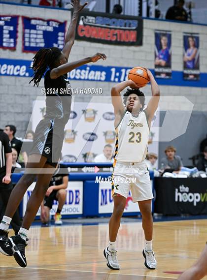 Thumbnail 2 in North Tampa Christian Academy vs St Xavier (Sun Bash Tampa) photogallery.