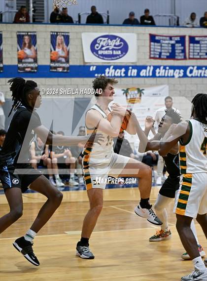 Thumbnail 3 in North Tampa Christian Academy vs St Xavier (Sun Bash Tampa) photogallery.