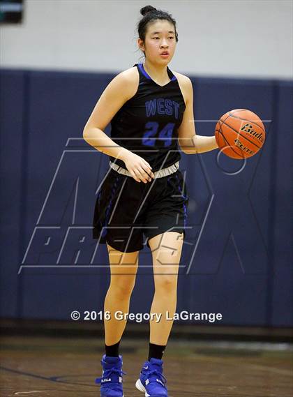 Thumbnail 1 in Plano West vs. South Grand Prairie photogallery.