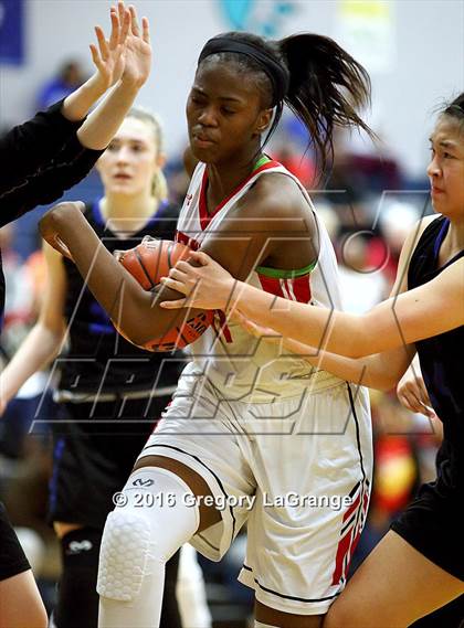 Thumbnail 1 in Plano West vs. South Grand Prairie photogallery.