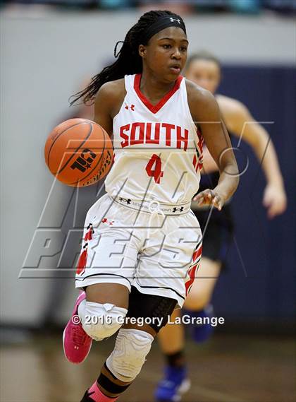 Thumbnail 2 in Plano West vs. South Grand Prairie photogallery.