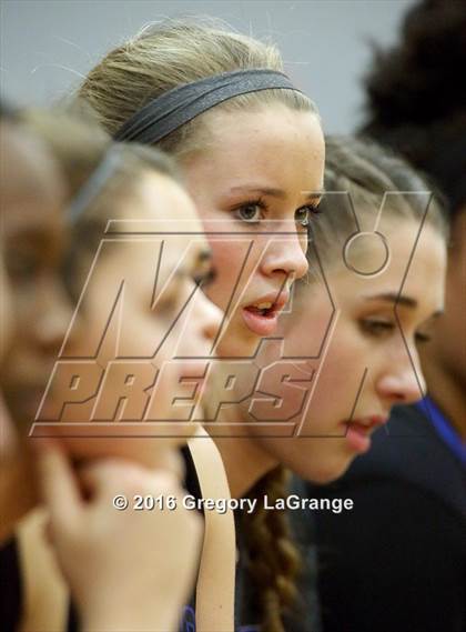 Thumbnail 1 in Plano West vs. South Grand Prairie photogallery.
