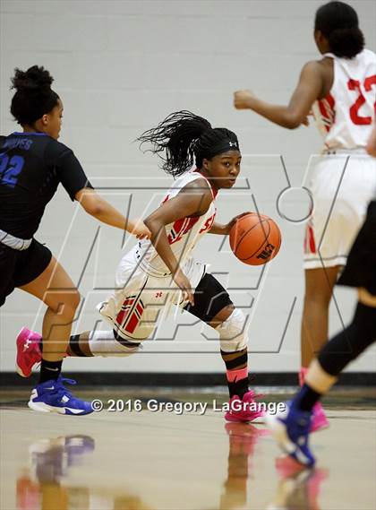 Thumbnail 2 in Plano West vs. South Grand Prairie photogallery.