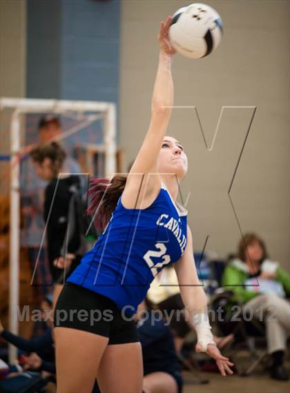 Thumbnail 1 in Minnechaug Regional vs Hollis-Brookline (Showcase of Champions Holyoke) photogallery.