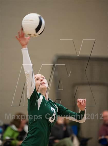Thumbnail 1 in Minnechaug Regional vs Hollis-Brookline (Showcase of Champions Holyoke) photogallery.
