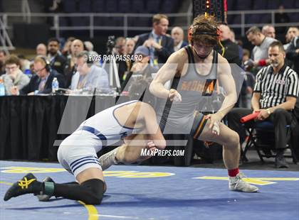 Thumbnail 1 in NYSPHSAA Finals (101 lbs - 124 lbs) photogallery.