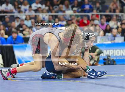Thumbnail 3 in NYSPHSAA Finals (101 lbs - 124 lbs) photogallery.