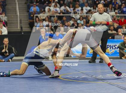 Thumbnail 1 in NYSPHSAA Finals (101 lbs - 124 lbs) photogallery.