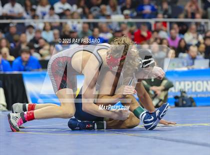 Thumbnail 2 in NYSPHSAA Finals (101 lbs - 124 lbs) photogallery.