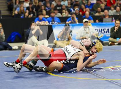 Thumbnail 1 in NYSPHSAA Finals (101 lbs - 124 lbs) photogallery.