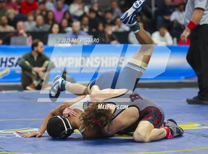 Thumbnail 2 in NYSPHSAA Finals (101 lbs - 124 lbs) photogallery.