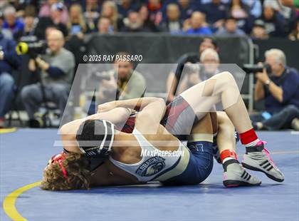 Thumbnail 3 in NYSPHSAA Finals (101 lbs - 124 lbs) photogallery.