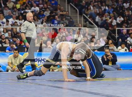 Thumbnail 1 in NYSPHSAA Finals (101 lbs - 124 lbs) photogallery.