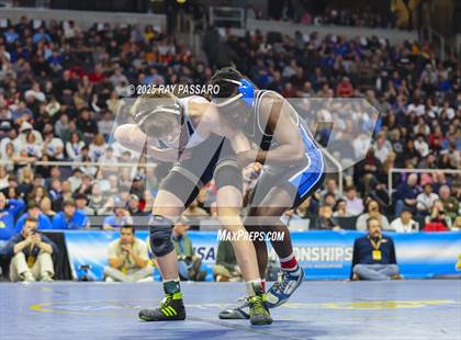 Thumbnail 2 in NYSPHSAA Finals (101 lbs - 124 lbs) photogallery.