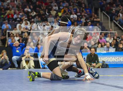 Thumbnail 1 in NYSPHSAA Finals (101 lbs - 124 lbs) photogallery.