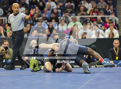Thumbnail 3 in NYSPHSAA Finals (101 lbs - 124 lbs) photogallery.