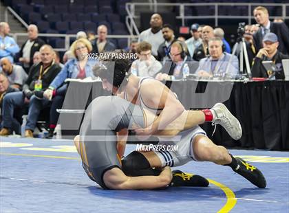 Thumbnail 3 in NYSPHSAA Finals (101 lbs - 124 lbs) photogallery.