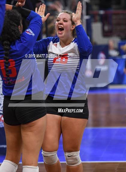 Thumbnail 3 in Fleming vs. Briggsdale (CHSAA 1A Championship) photogallery.