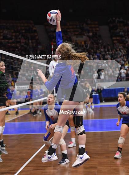 Thumbnail 2 in Fleming vs. Briggsdale (CHSAA 1A Championship) photogallery.