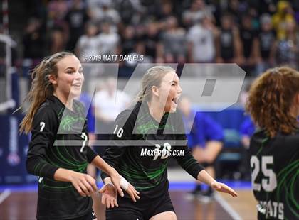 Thumbnail 3 in Fleming vs. Briggsdale (CHSAA 1A Championship) photogallery.