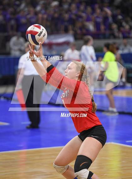 Thumbnail 2 in Fleming vs. Briggsdale (CHSAA 1A Championship) photogallery.