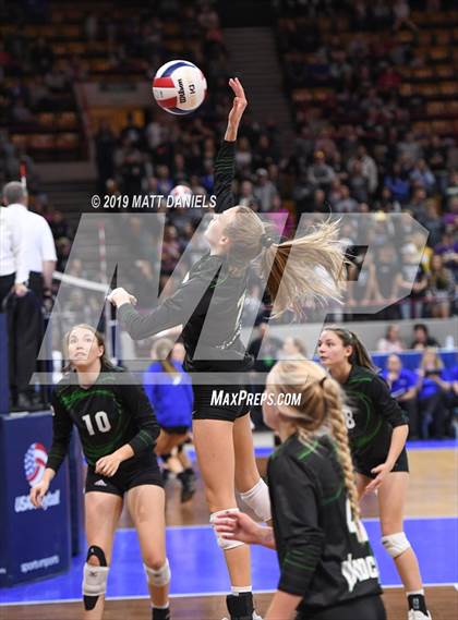 Thumbnail 1 in Fleming vs. Briggsdale (CHSAA 1A Championship) photogallery.