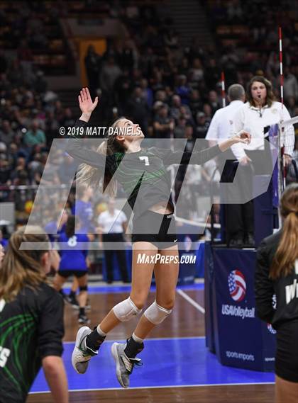 Thumbnail 2 in Fleming vs. Briggsdale (CHSAA 1A Championship) photogallery.