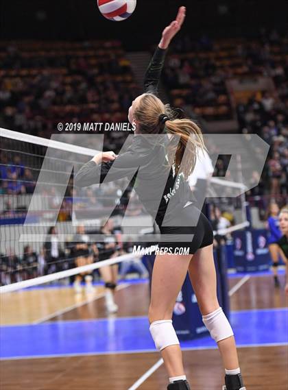 Thumbnail 2 in Fleming vs. Briggsdale (CHSAA 1A Championship) photogallery.