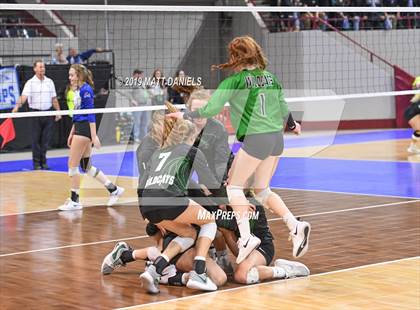 Thumbnail 1 in Fleming vs. Briggsdale (CHSAA 1A Championship) photogallery.