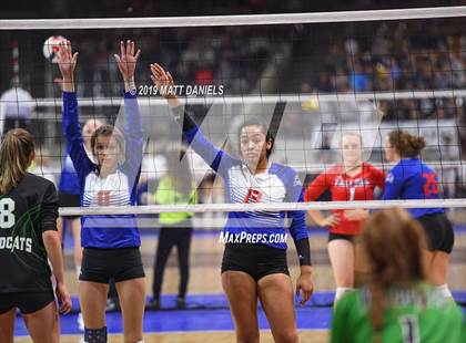 Thumbnail 3 in Fleming vs. Briggsdale (CHSAA 1A Championship) photogallery.