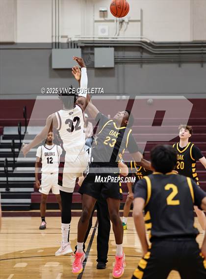 Thumbnail 2 in Pearland vs. Klein Oak (Maroon Classic) photogallery.