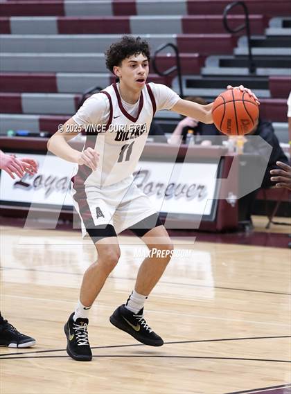 Thumbnail 3 in Pearland vs. Klein Oak (Maroon Classic) photogallery.
