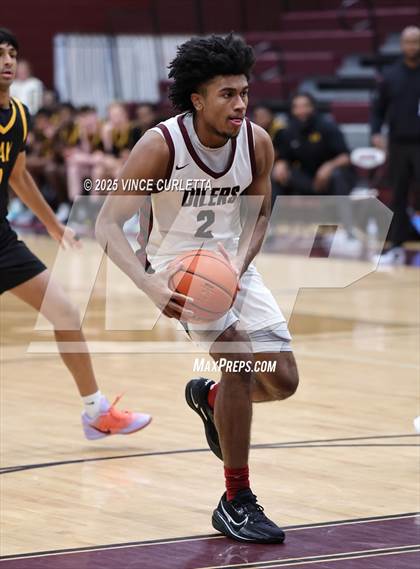 Thumbnail 2 in Pearland vs. Klein Oak (Maroon Classic) photogallery.