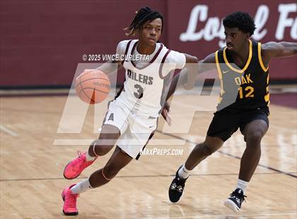 Thumbnail 1 in Pearland vs. Klein Oak (Maroon Classic) photogallery.