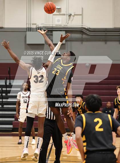 Thumbnail 1 in Pearland vs. Klein Oak (Maroon Classic) photogallery.