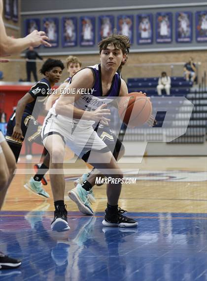 Thumbnail 3 in Little Elm vs. Independence (In-N-Out Tournament) photogallery.