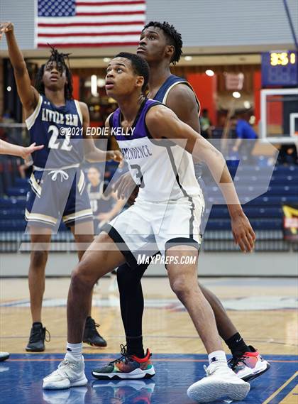 Thumbnail 3 in Little Elm vs. Independence (In-N-Out Tournament) photogallery.
